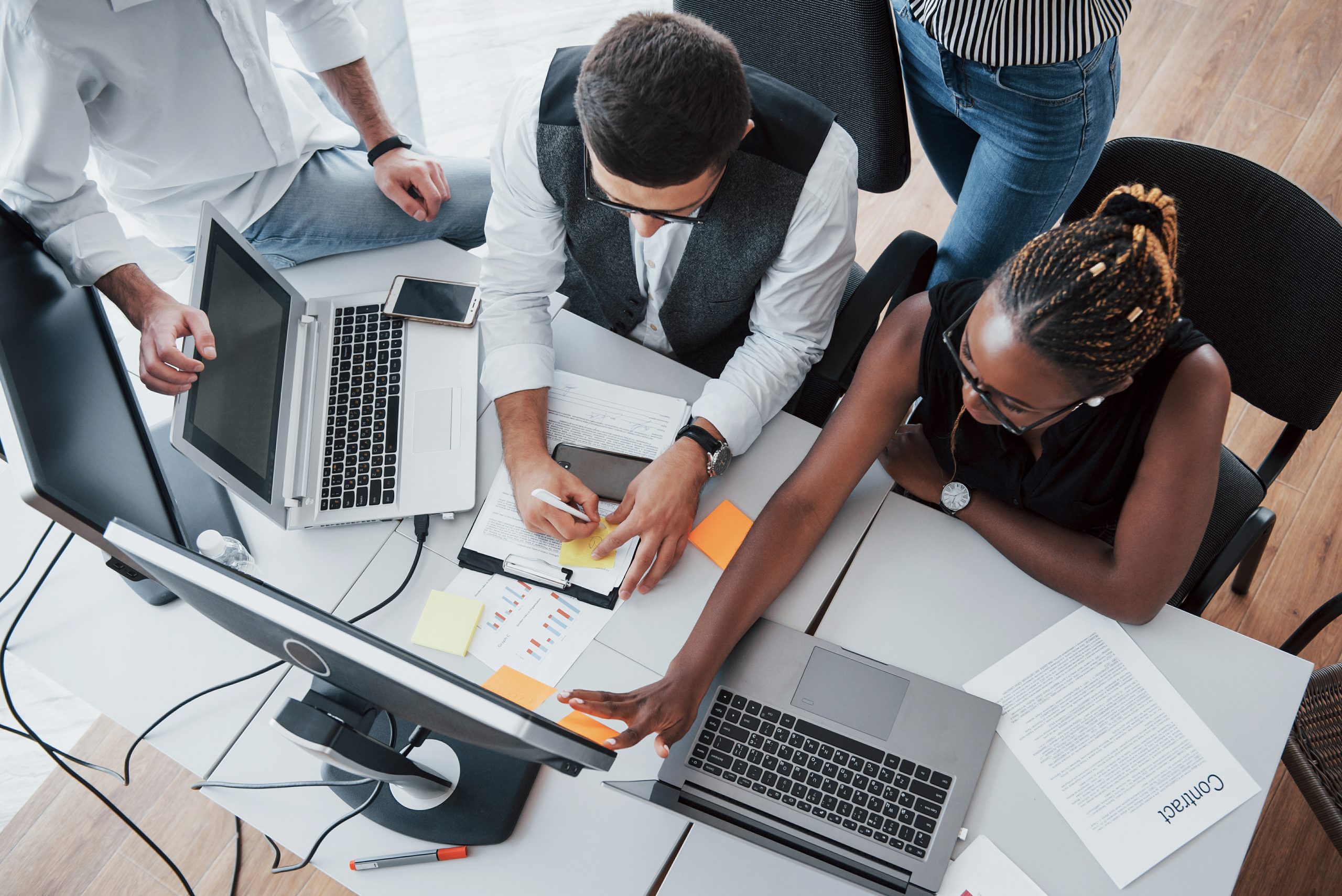 Brand Audit: Day 1 (Hours 0–24): Discovery & Data Gathering